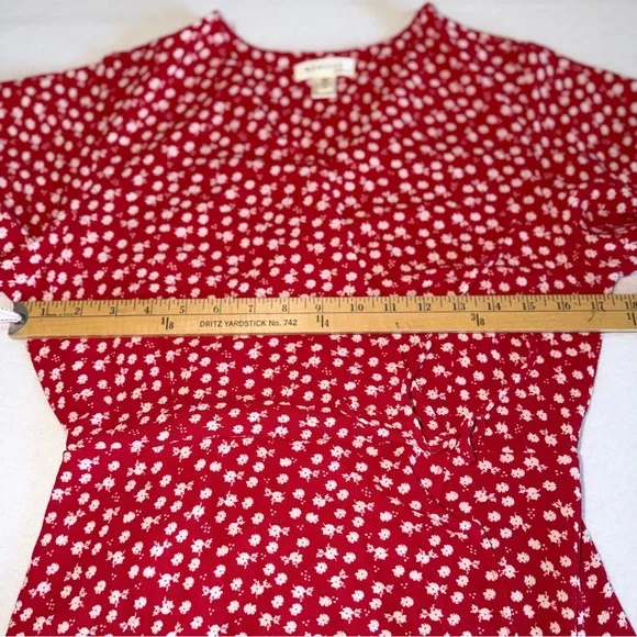 Monteau Red Faux Wrap Mini Dress with White Floral Print - Picture 13 of 14